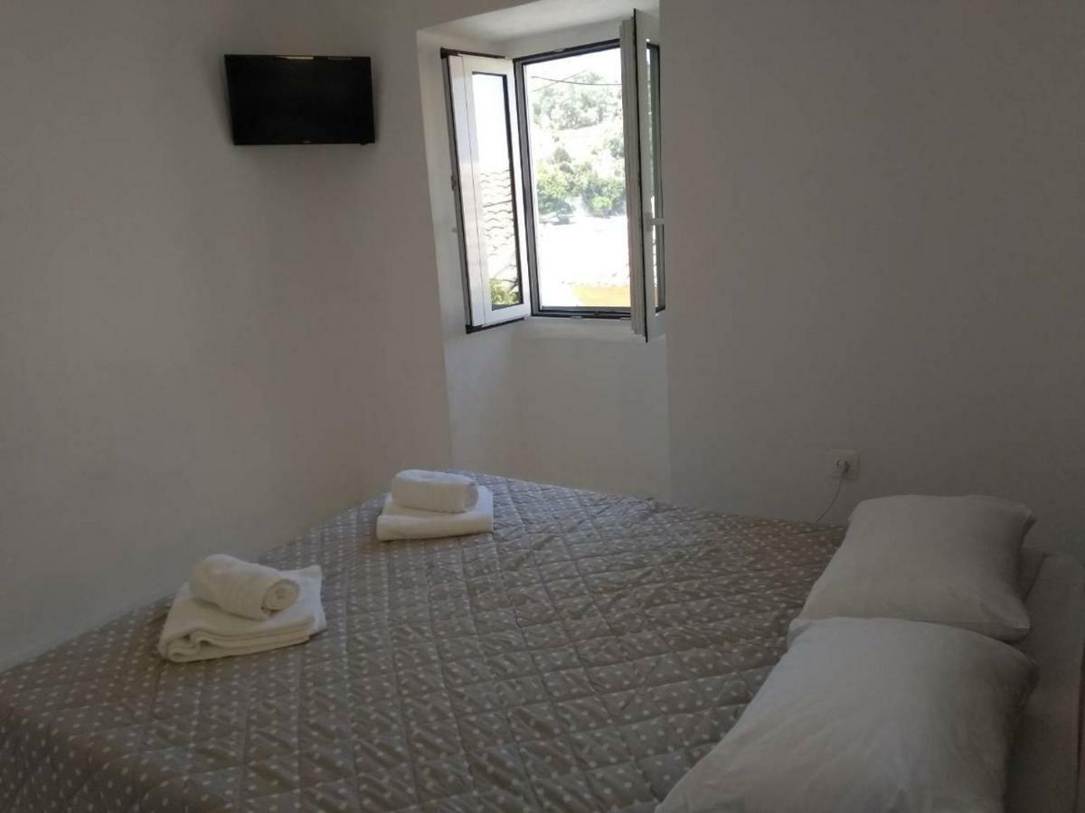 Tolos Budget Rooms Loggos Λογγός Εξωτερικό φωτογραφία